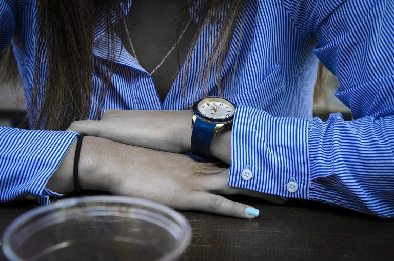 Caveman Watches ‘Blue Volta’: A Must-Have Luxury Timepiece for Style & Elegance